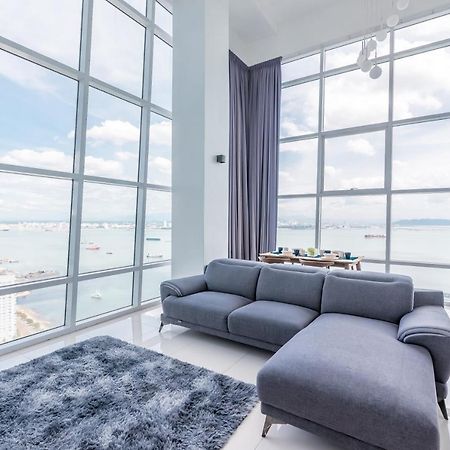 Maritime Penthouse Suite By The Sea ジョージタウン エクステリア 写真